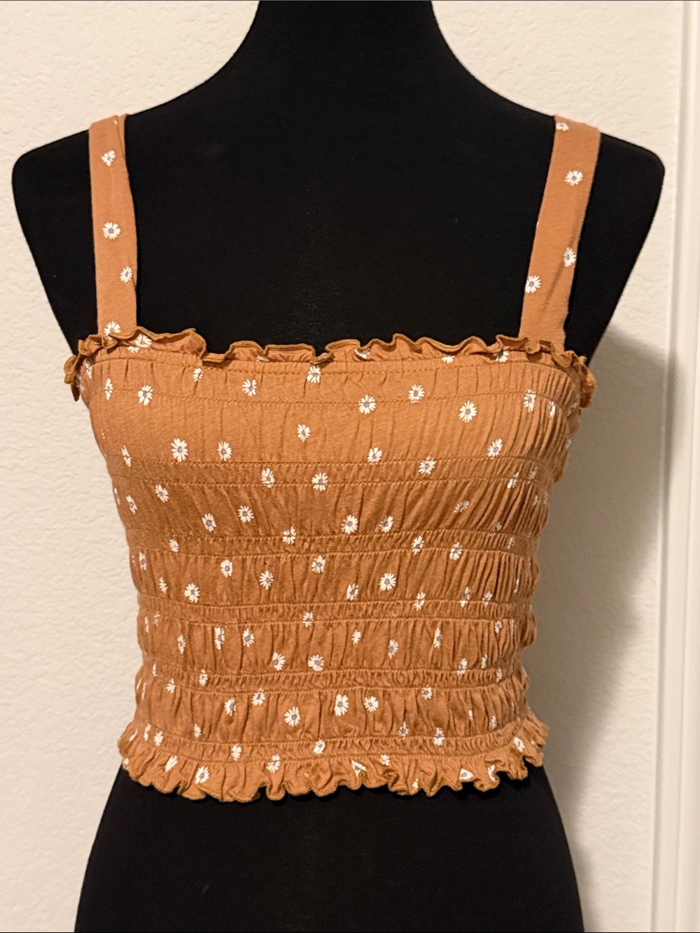 American Eagle Women’s Smocked Tank Top - Rust with Daisy Print